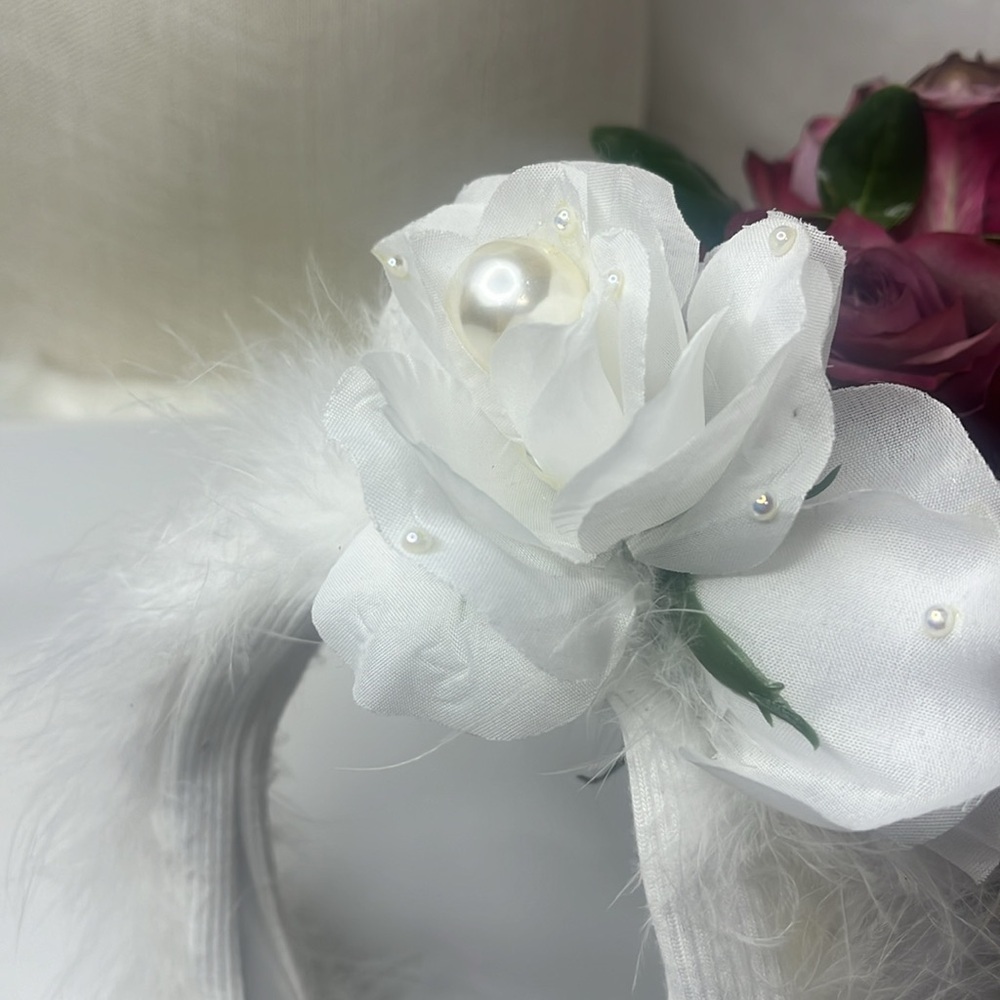 FEATHERY PEARL HEADBAND - Picture 2 of 6